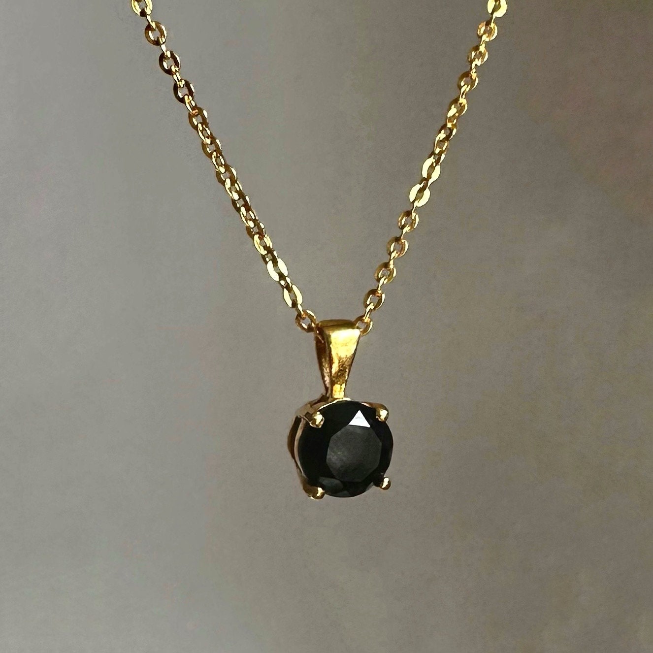 Black Onyx Necklace | Round Pendant | 18K Gold Plated
