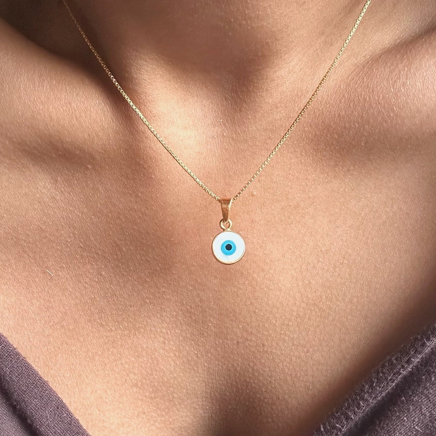 Mother Of Pearl Evil Eye Necklace | Round Pendant | 18K Gold Plated