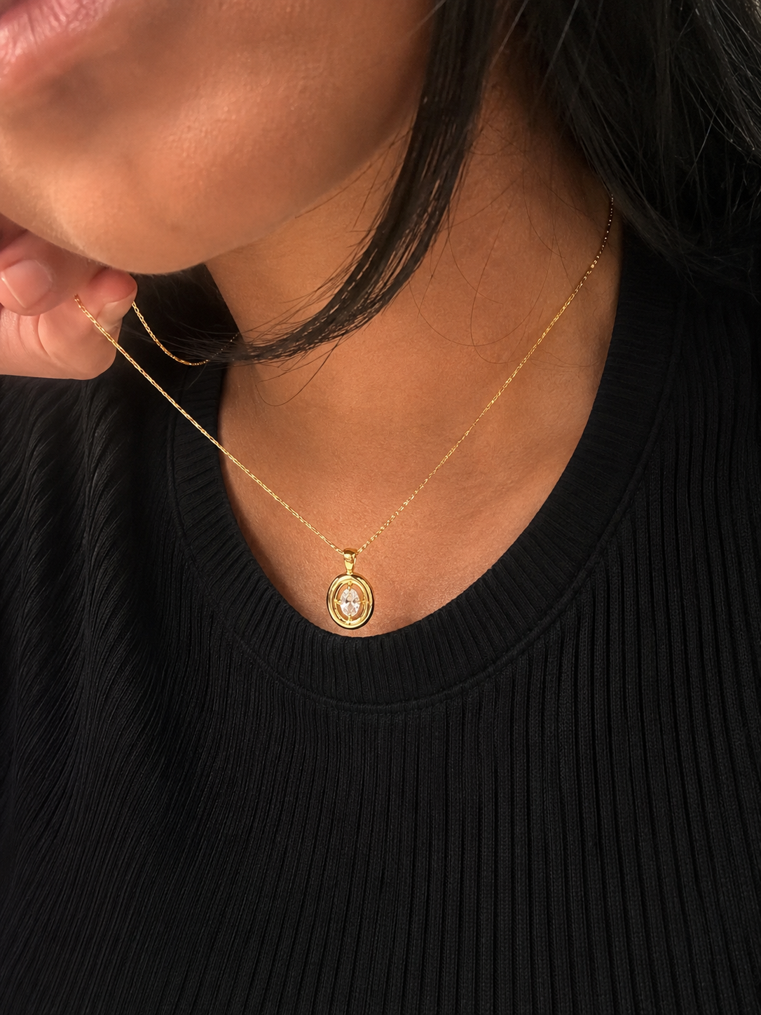 White Topaz Puffy Necklace | Oval Pendant | 18K Gold Plated | Figaro Chain