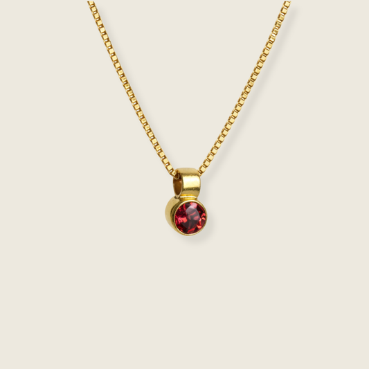 Garnet Spotlight Necklace | Round Pendant | 18K Gold Plated