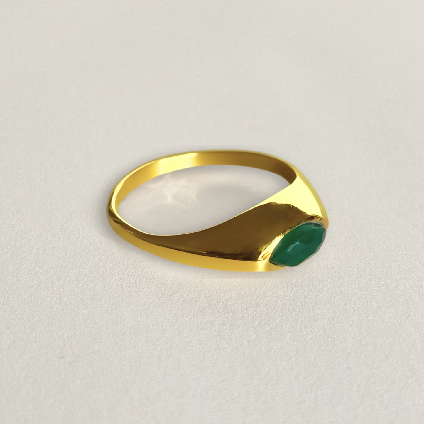 Green Onyx Chunky Marquise Ring | Oval Gemstone | 18K Gold Plated