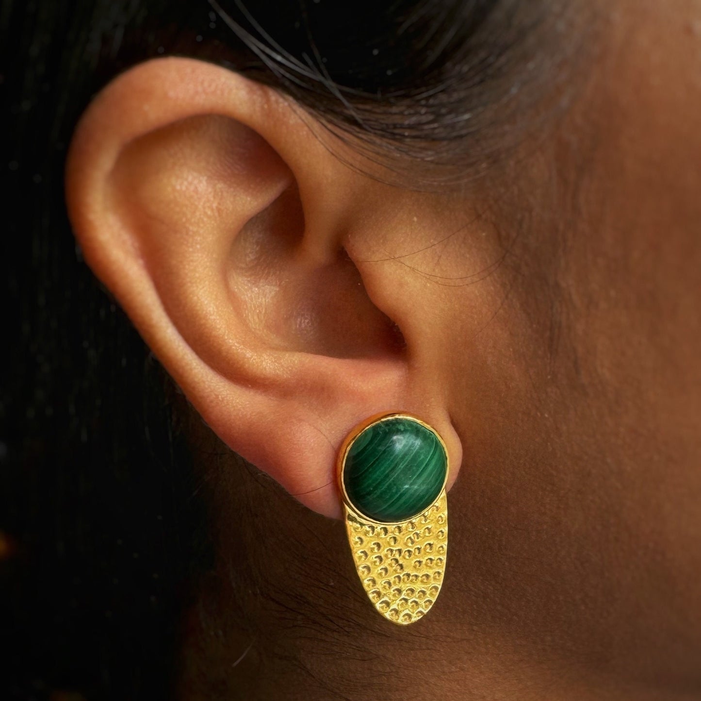 Malachite Hammered Gold Stud Earrings | 18k Gold Plated | Stud Earrings