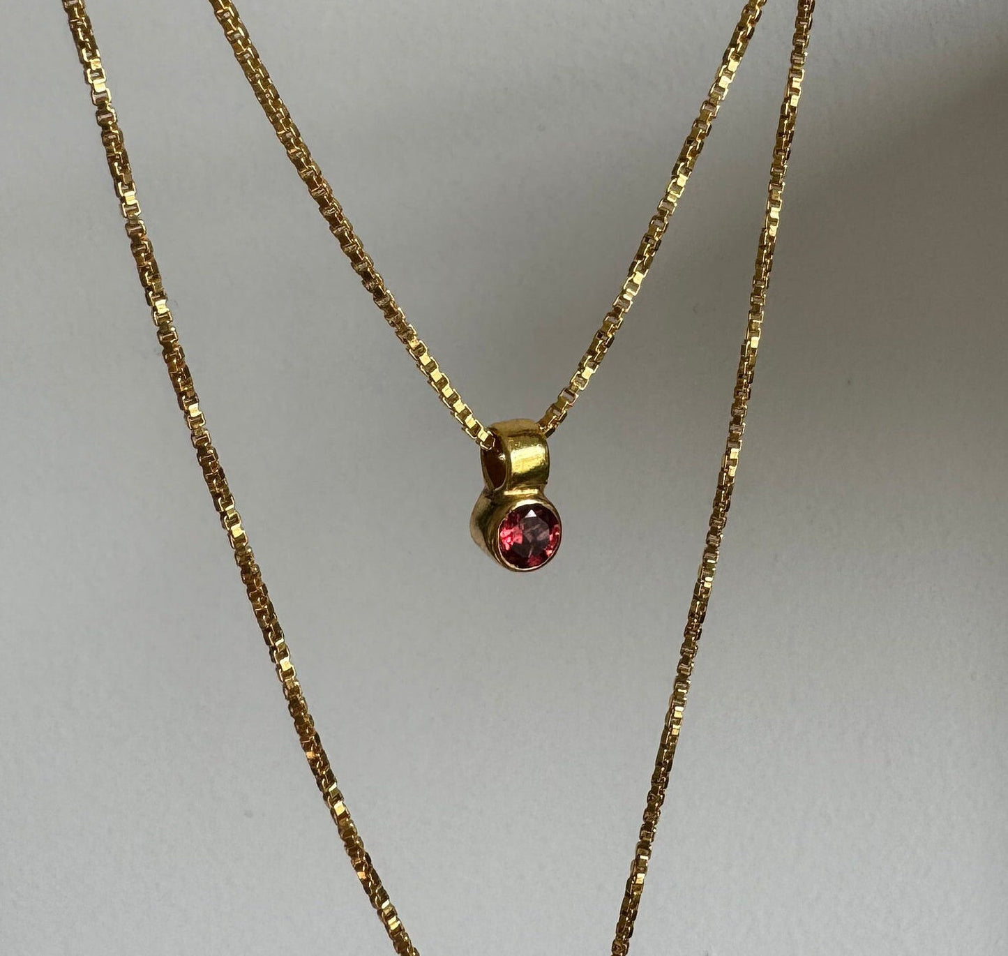 Garnet Spotlight Necklace | Round Pendant | 18K Gold Plated