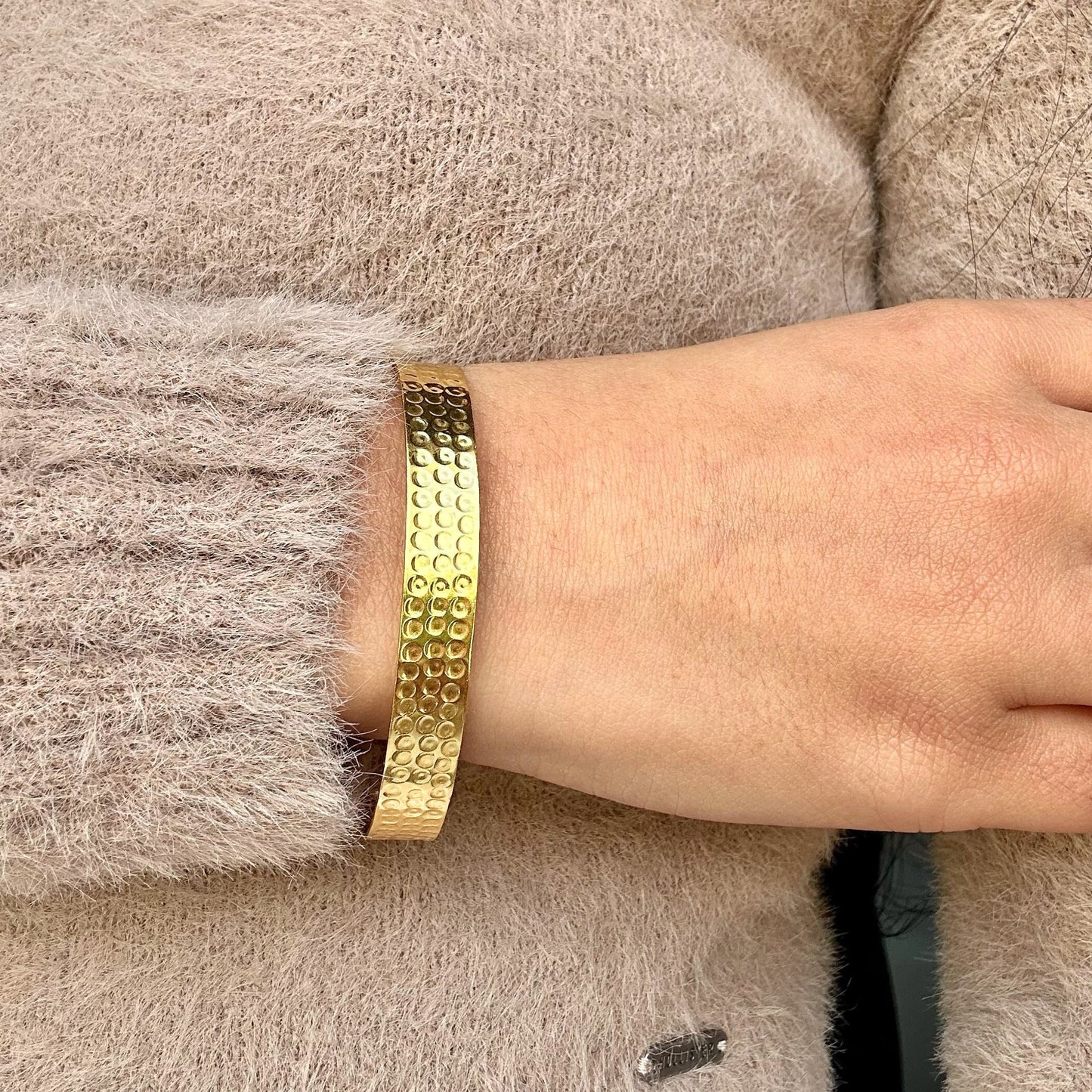 Hammered Gold Bangle Bracelet | 18k Gold Plated | Bangle Bracelet