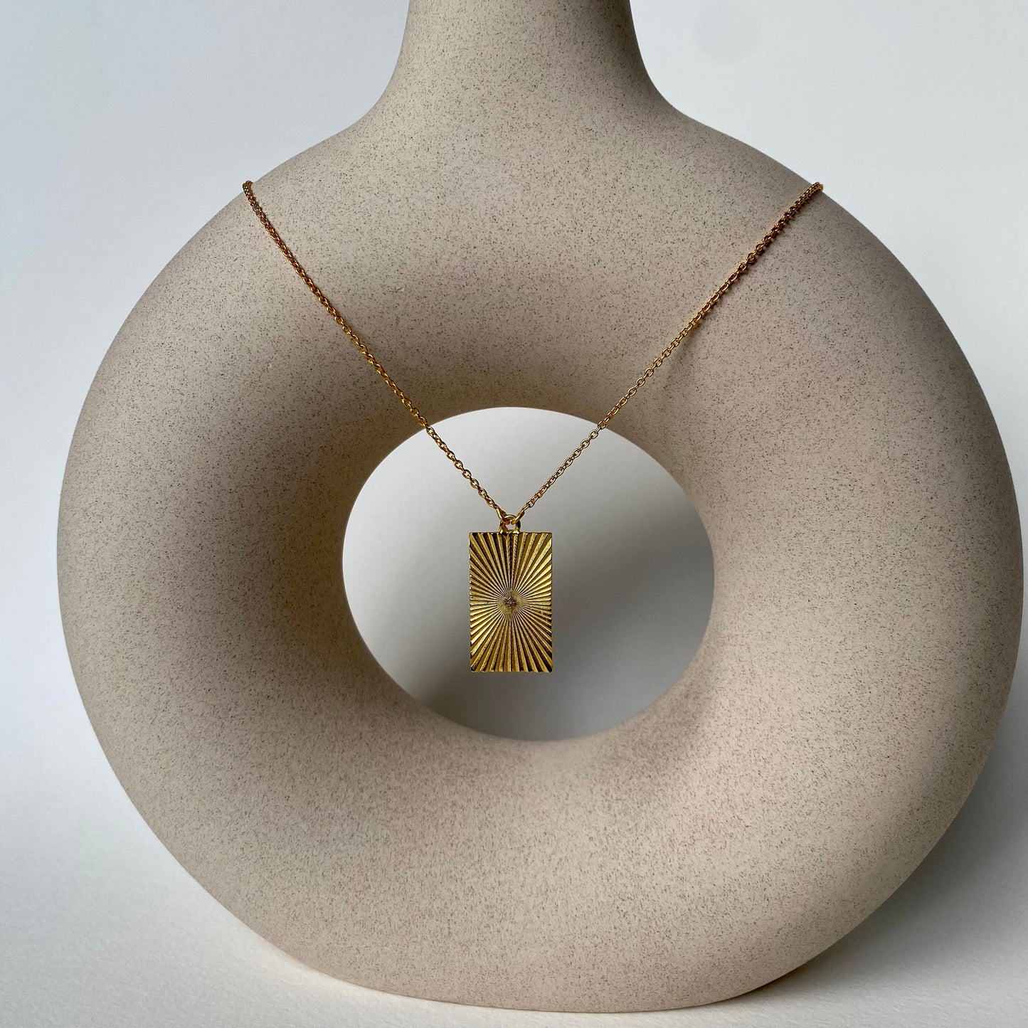 Illusion Pendant Necklace | 18K Gold Plated